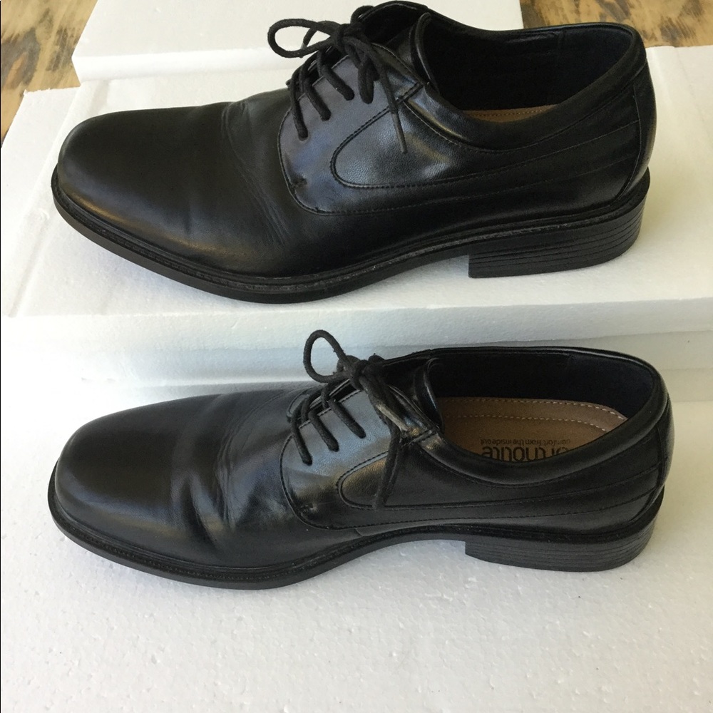 CROFT&BARROW Men’s Black dress shoe size 9… - Picture 2 of 8